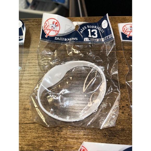 New York Yankees Daily News Silicone Wristband Bracelet Variety of 7 Bands - Picture 3 of 16